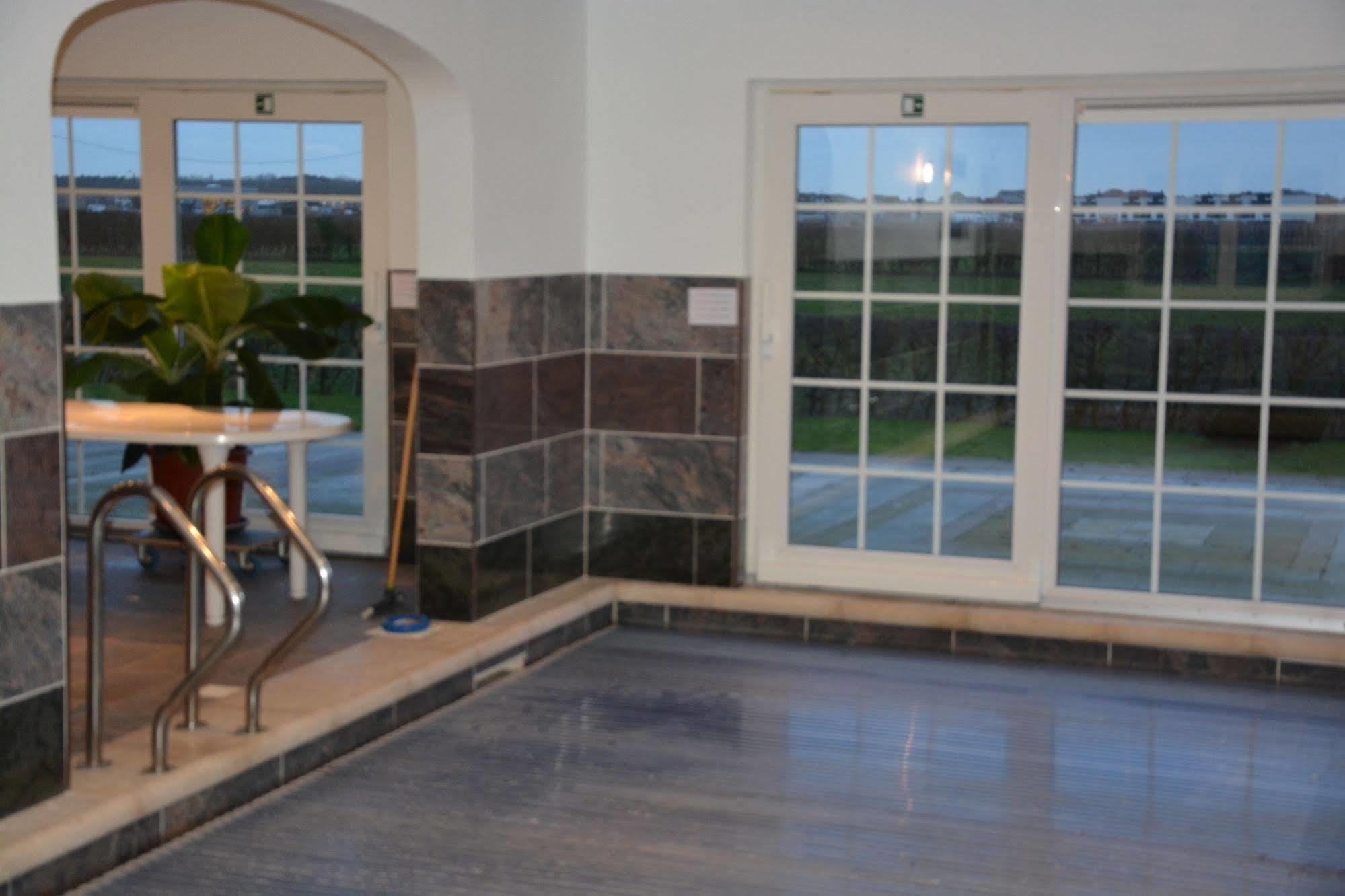 Ps Orion Apartment Wenduine Bagian luar foto